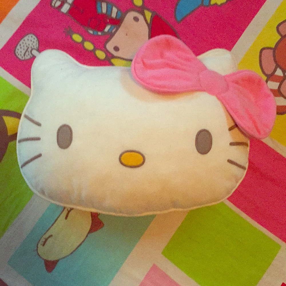 🎀 Hello Kitty plushy pillow 🎀